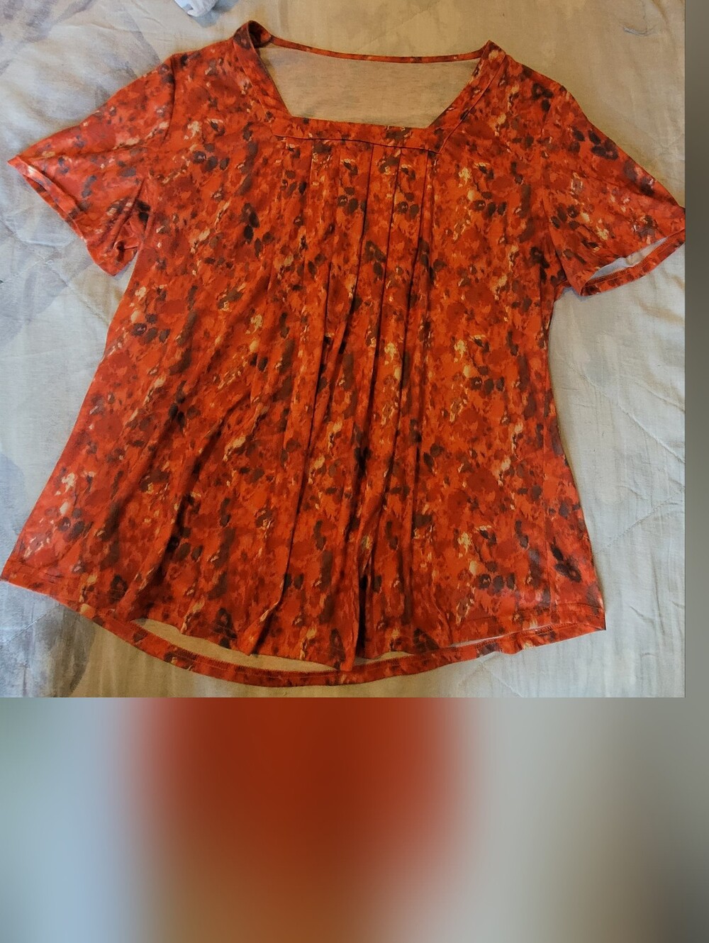 Women’s Orange Floral Short-Sleeve Blouse
